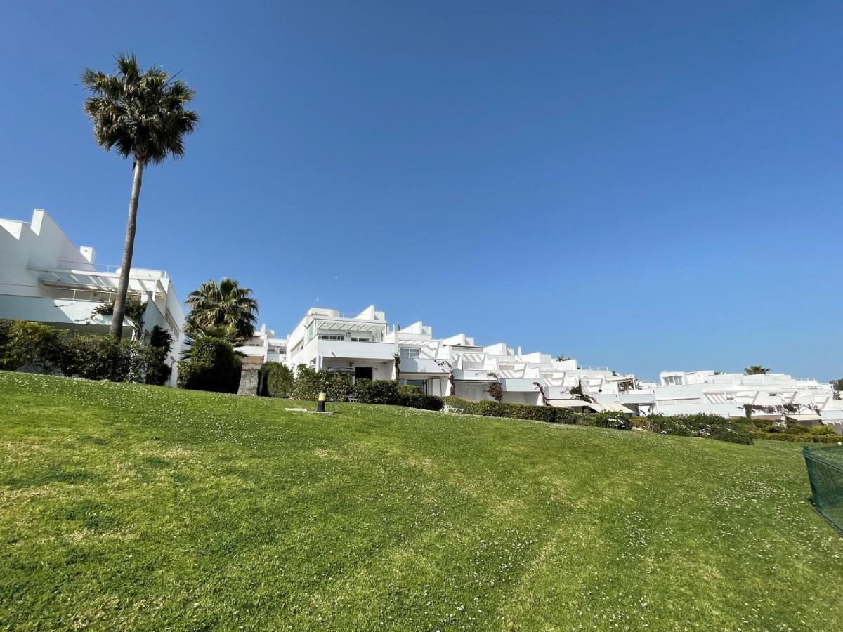 Villa Mar Fuente Del Sol 科尼尔-德拉弗龙特拉 外观 照片